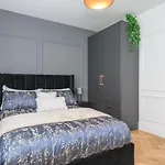 Lejlighed Paradise Boutique Deluxe - Center - Steps To Ivy Leeds (West Yorkshire)