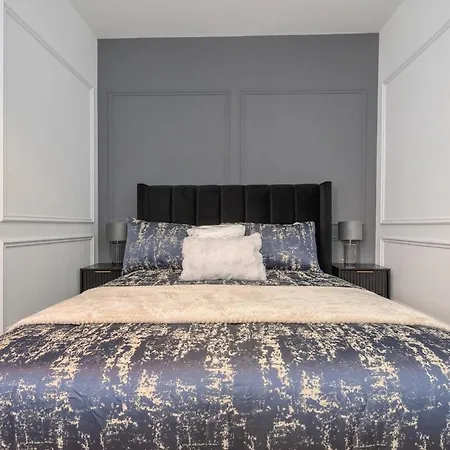 Apartment Paradise Boutique Deluxe - Center - Steps To Ivy