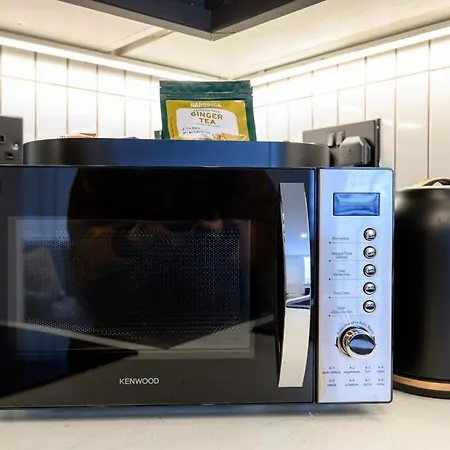 Paradise Boutique Deluxe - Center - Steps To Ivy Lejlighed