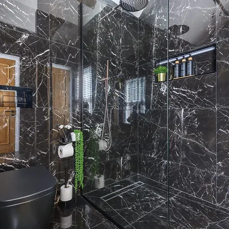 Paradise Boutique Deluxe - Center - Steps To Ivy Апартаменты